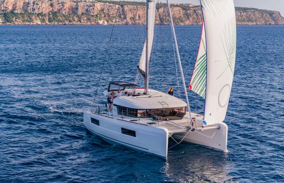 Lagoon 40
