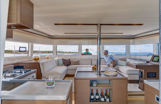 Lagoon 50