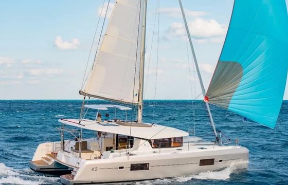 Lagoon 42