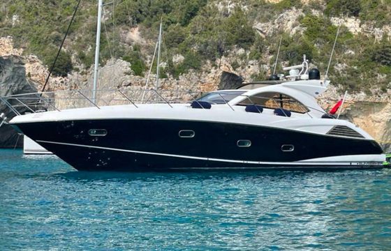 Sunseeker Predator 54