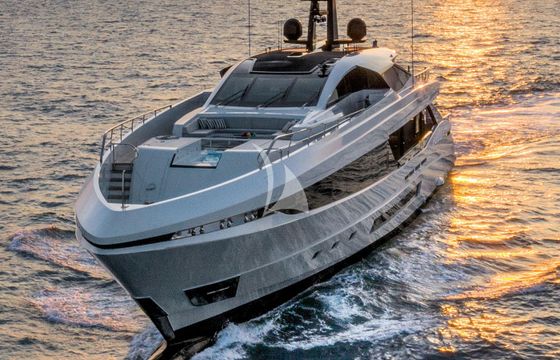 MANGUSTA GRANSPORT 45