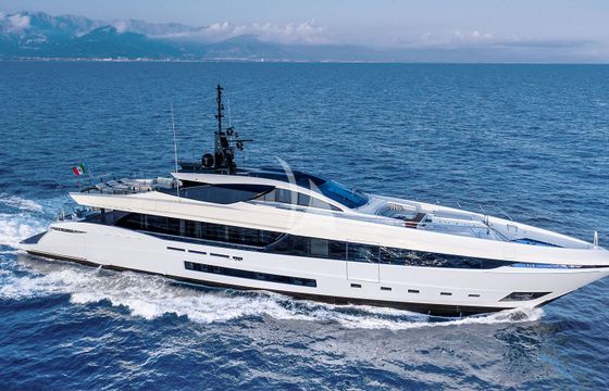 MANGUSTA GRANSPORT 45
