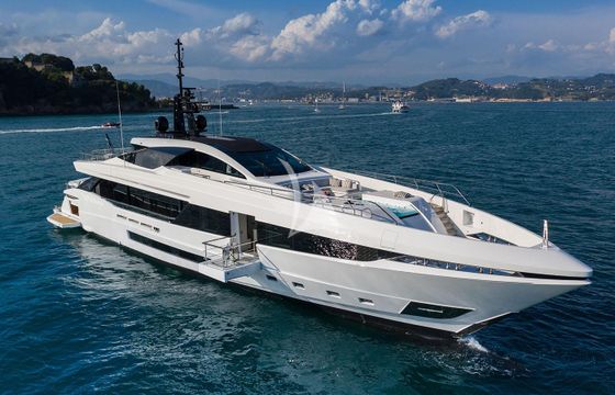 MANGUSTA GRANSPORT 45