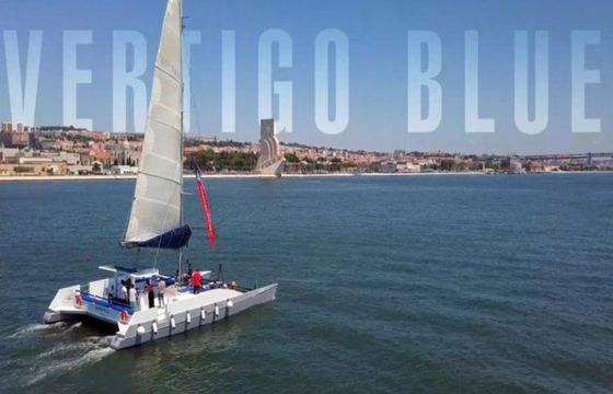 Vertigo Blue