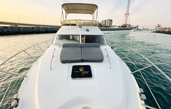 Cozmo 45 Feet Sealine British. Perfect for Cruising the Coast