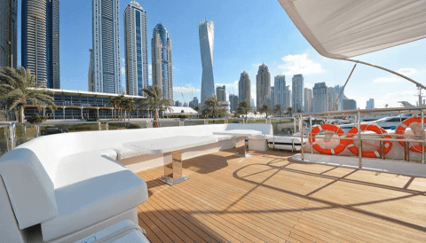 Cozmo 101 Feet Majesty Gulf Craft, Yacht For Luxury Style