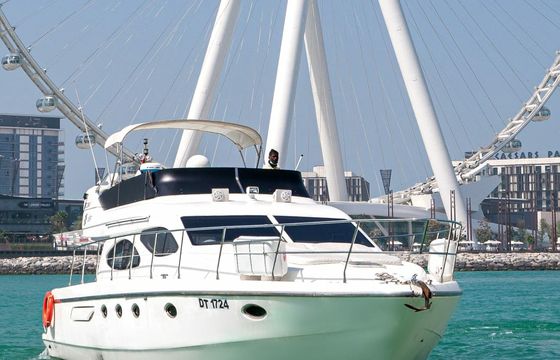 Cozmo 55 Feet Carnevali Italian, best for yacht party of 22.