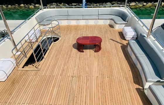 Ak 151ft Jacuzzi Dubai Yacht Rentals - Luxury
