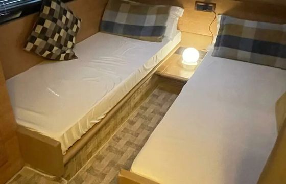 Azimut Gold 52ft Yacht Hire Dubai - Luxury