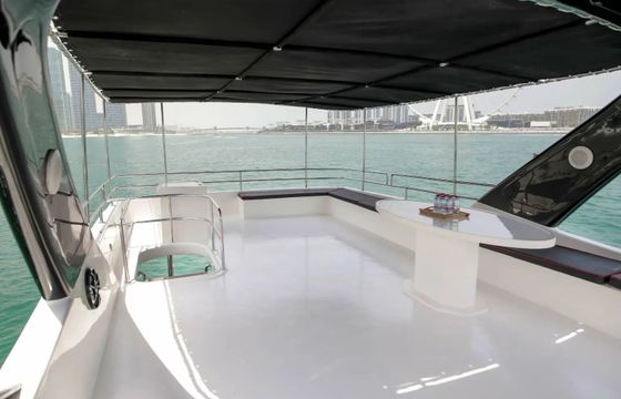 Duritti 95ft Jacuzzi Yacht Trip In Dubai - Luxury
