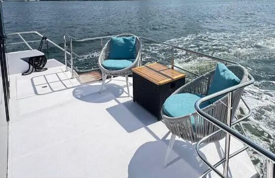 Evali 55ft Yacht For Rent In Dubai - Luxury