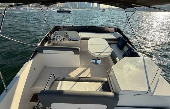 Oryx 50ft Yachts For Rent In Dubai - Luxury