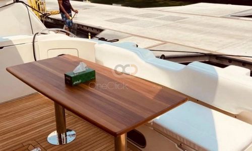 60 Ft Luxury