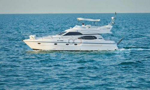 Majestic 55 Yacht