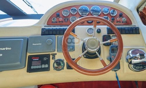Majestic 55 Yacht