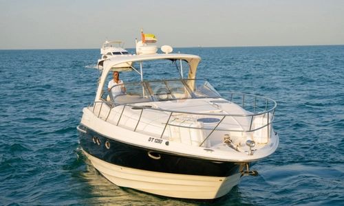 Majesty 45ft Yacht
