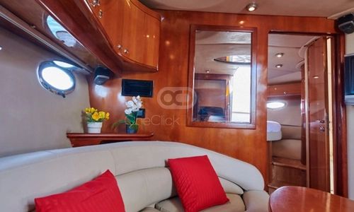 Majesty 45ft Yacht