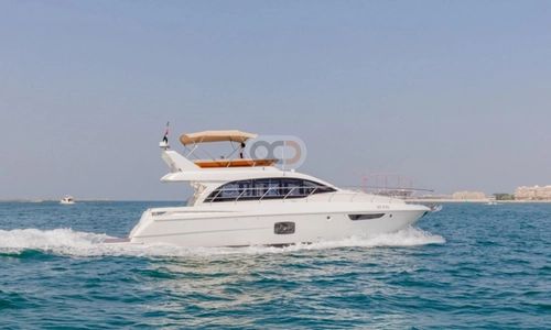 Viva 52 Ft