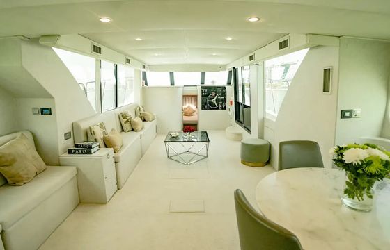 Yacht Cruise Dubai