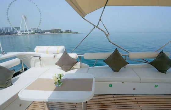 52ft Yacht - Rent a Yacht Dubai