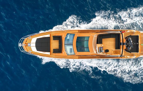 Azimut 77 ft