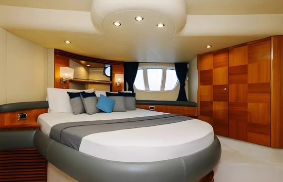 Azimut 55ft