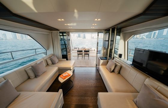 Ferretti 67 ft