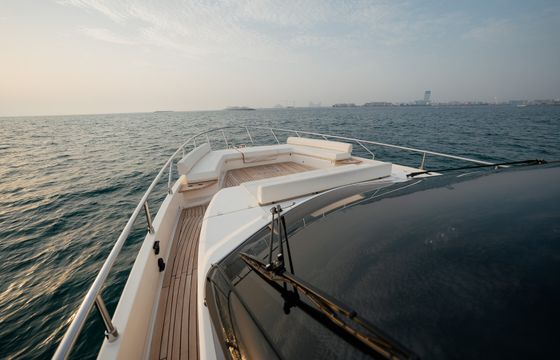 Ferretti 67 ft