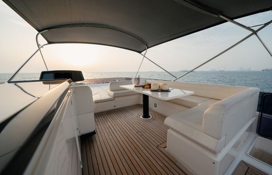 Ferretti 67 ft