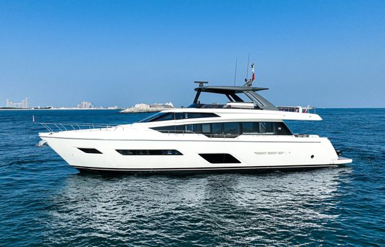 Ferretti 78 ft