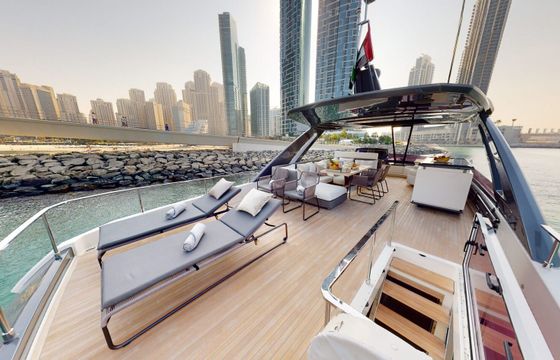 Ferretti 78 ft