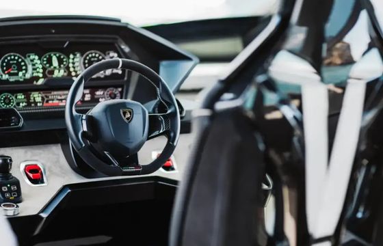 Lamborghini Tecnomar 63ft