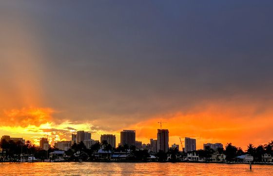 Visit the Fort Lauderdale Sandbar in Luxury