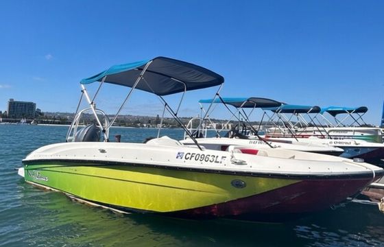 18' Ski Boat | Ready to go on Mission Bay | Seats 6