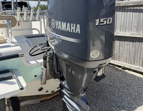 "No Credit" 19' Key West Center Console