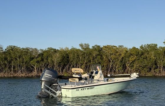 "No Credit" 19' Key West Center Console