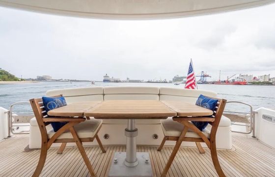 Luxury Sunseeker Manhattan 80ft Yacht Charter | Miami Private Yacht Ex