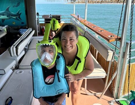Party and snorkeling boat 49ft long comes with capt and crew