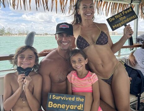Party and snorkeling boat 49ft long comes with capt and crew
