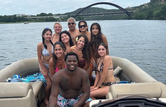 Lake Austin Pontoon with Captain – Party Cove