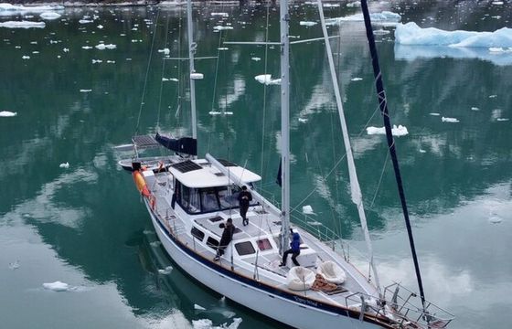 Sail the San Juan Islands  72' Sailboat with large Jacuzzi (Anacortes)