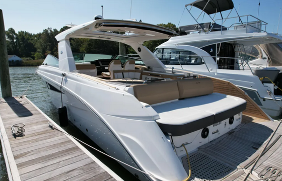 12 PPL | $600hr | Luxury Yacht SLX 400