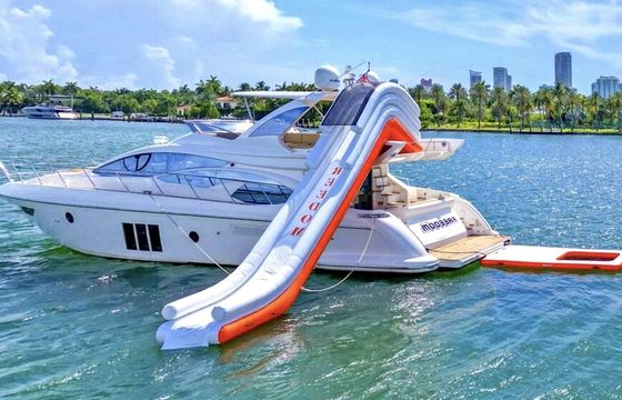 Stunning Azimut 65 in Miami Beach