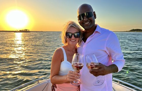 Luxury Sunset Cruise  – Dolphins, Bridges, Stunning Views!
