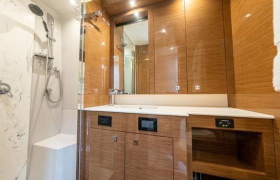 Luxury Modern Yacht Experience