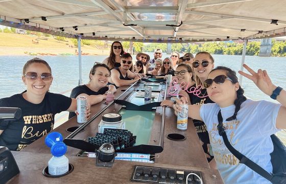 Private Nashville Party Pontoon – Downtown River Cruise