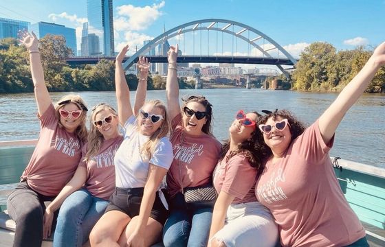 Private Nashville Party Pontoon – Downtown River Cruise