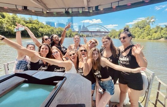 Private Nashville Party Pontoon – Downtown River Cruise