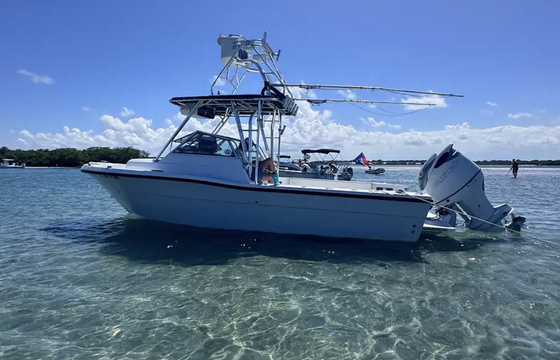 2021 Pursuit 23 - Perfect for Fishing/Diving/Sandbar!