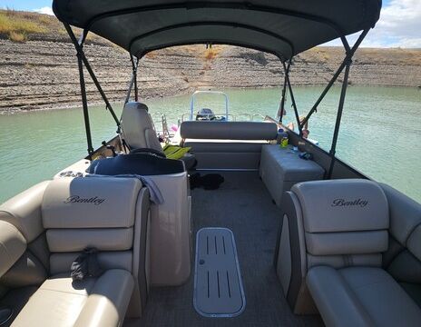 Bentley Admiral Elite Tritoon